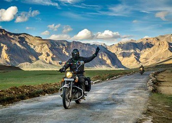 Manali Mountains, Kullu, Himachal Pradesh